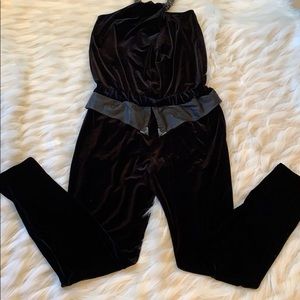 Vintage black velvet jumpsuit halter neck size L goth whimsigoth, goth, grange